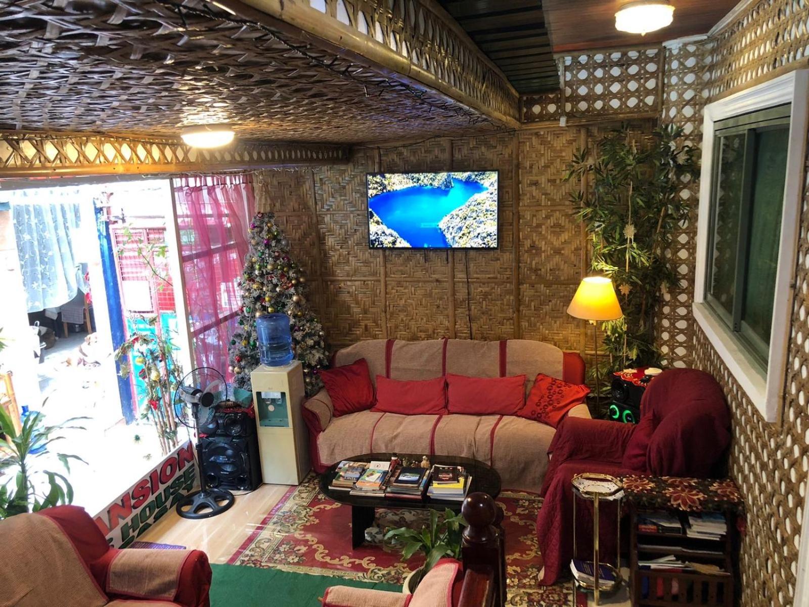 The Mansion - Backpackers Near Airport Apartment Manila Bagian luar foto